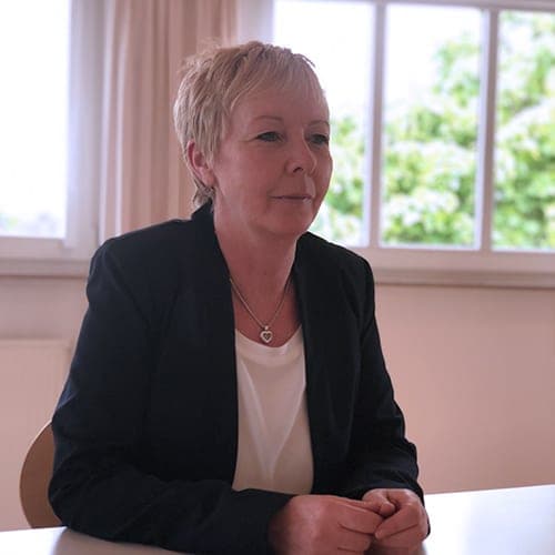 HERZLICHEN GLÜCKWUNSCH ZUR HOCHZEIT – aus Frau Wissen wird Frau Neuschl